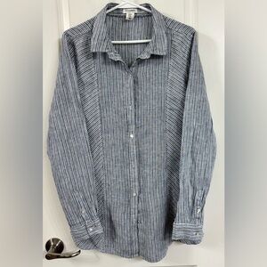 Artisan Ny Women's Navy Striped Button Down Shirt
